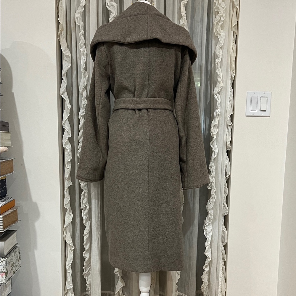 Elegant Taupe Belted Coat - Picture 2 of 2